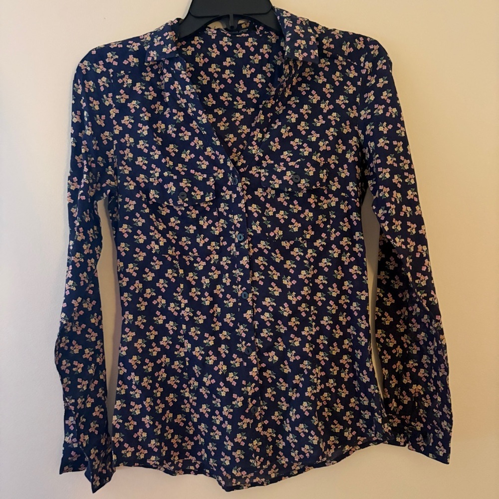 Mango Basics Navy Floral Button Down Shirt Cotton Top Long Sleeve XS Women’s - Picture 1 of 4